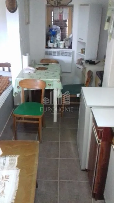 seoska kuća sa maslinicima i vinogradima(oko 15000m2) - slika 5