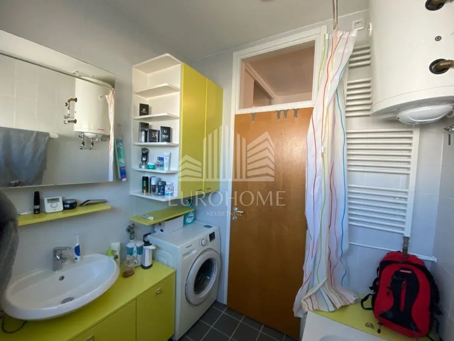 potpuno namješten suvremen 4s stan + dvije garaže + spremište, 110 m2, huberttova - slika 17