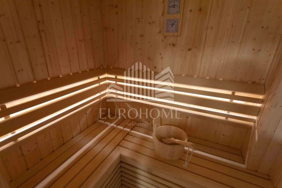 luksuzan stan u uskom centru grada, 50 m2+vpm-režije uključene - slika 15