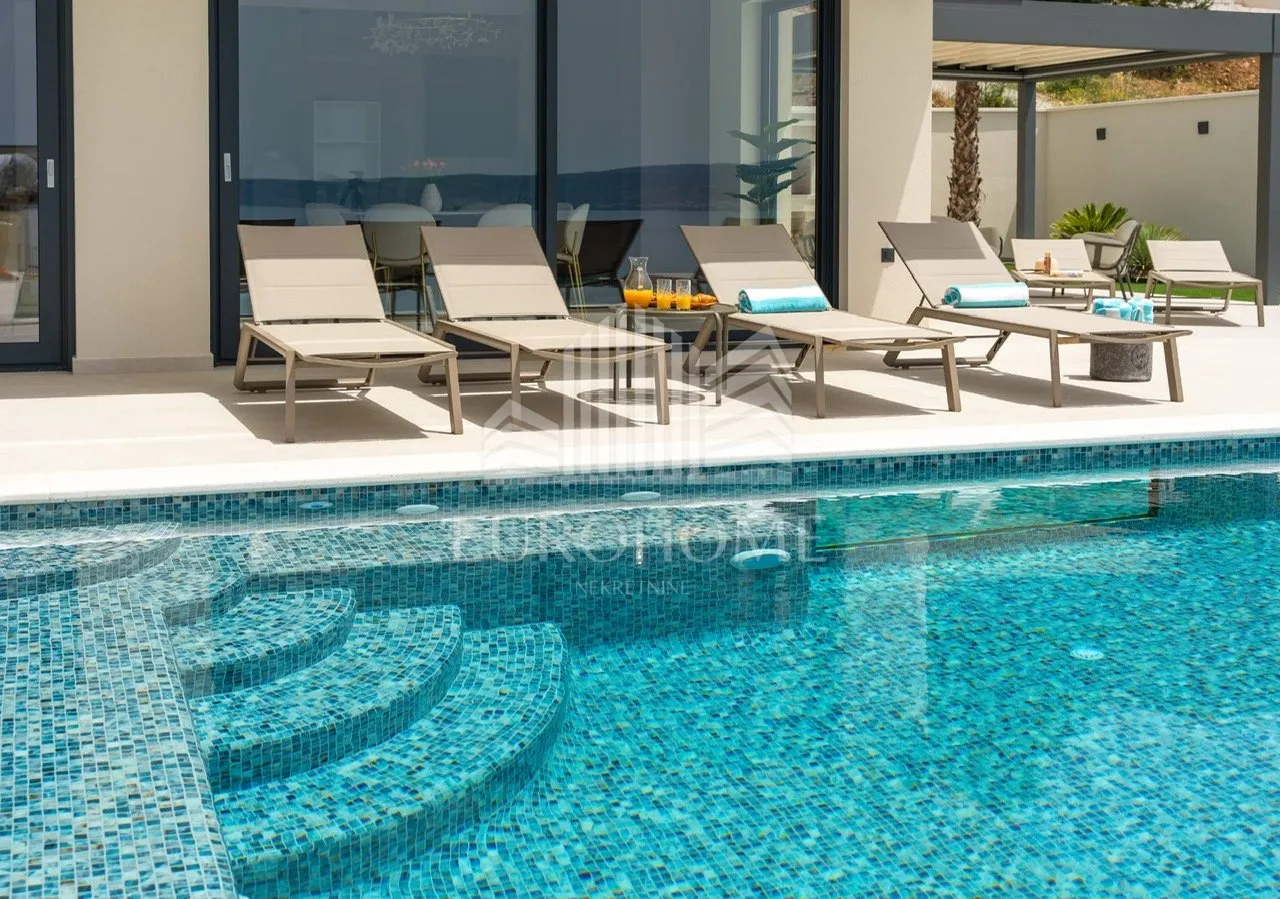 split, podstrana, luksuzna villa, 4 spavaće sobe, 370m2 - slika 16