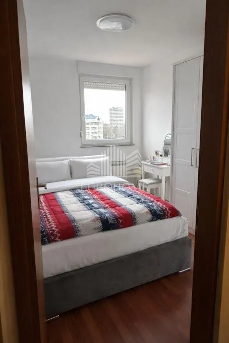 5s dvoetažni stan 122m2, garaža, trešnjevka sjever - slika 14