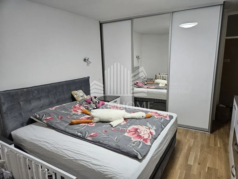 četverosoban stan 98m2 - sloboština - - slika 1