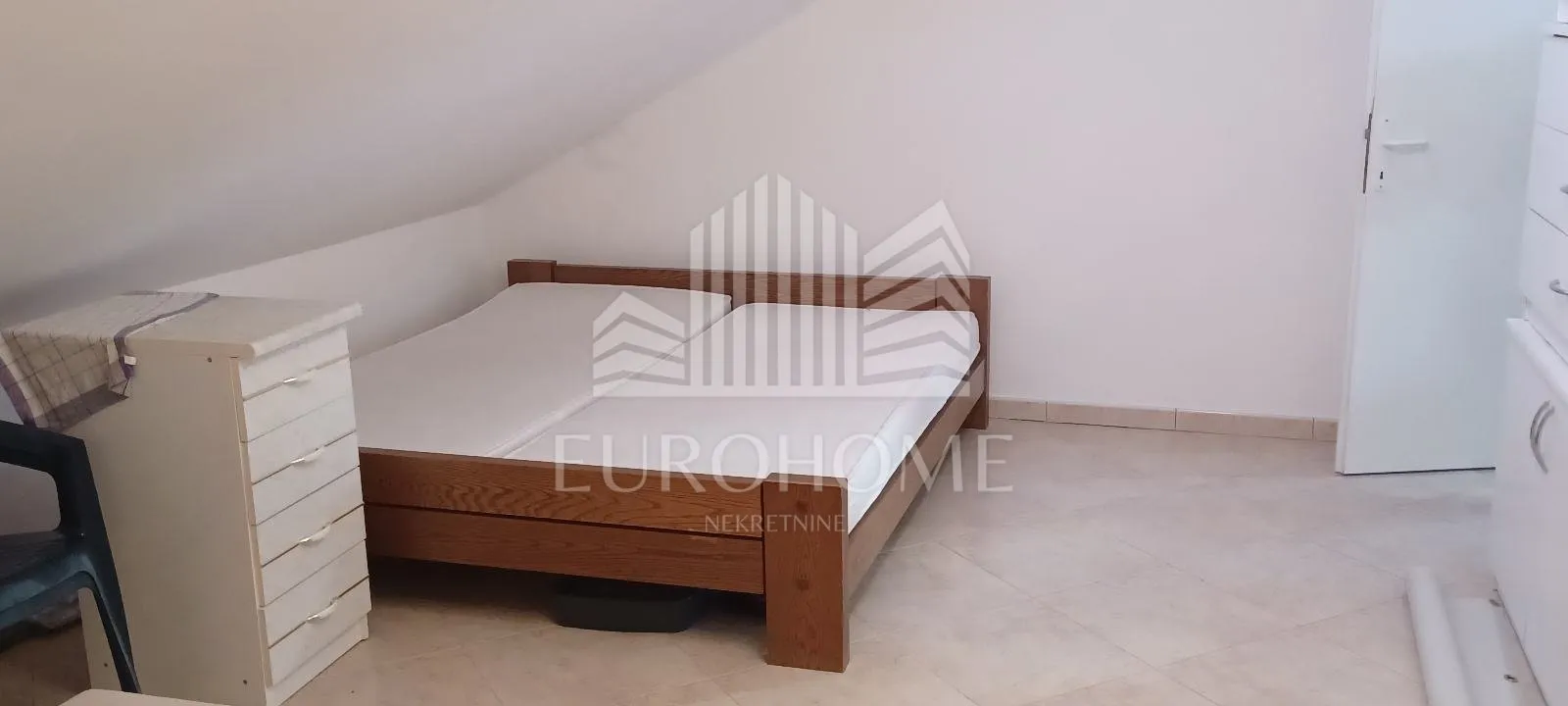 pag, povljana, stan: 71.00 m2, 400m od mora - slika 7