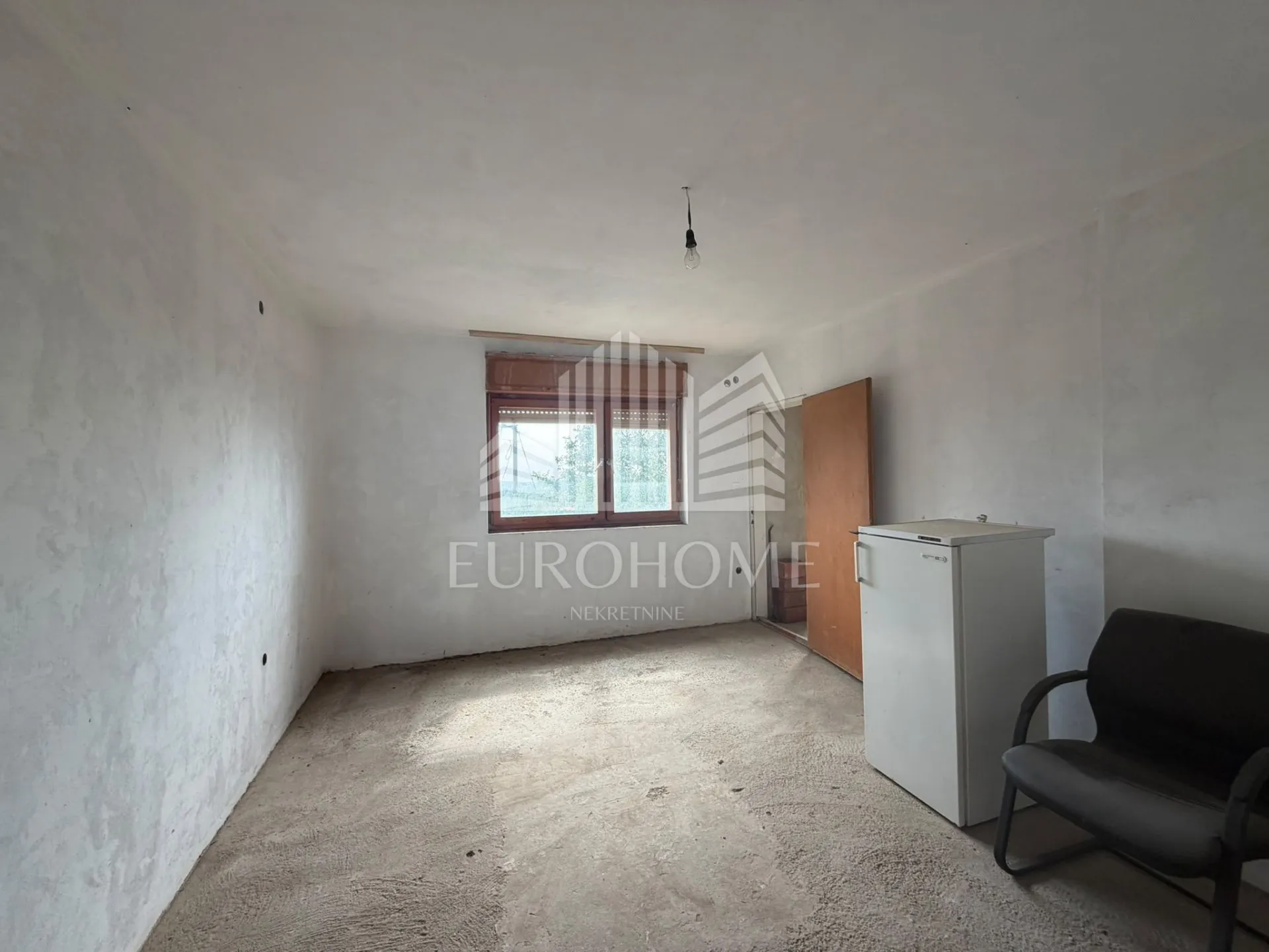 top lokacija! dvije kuće, 1.350 m², otvoren pogled na zagreb - slika 2