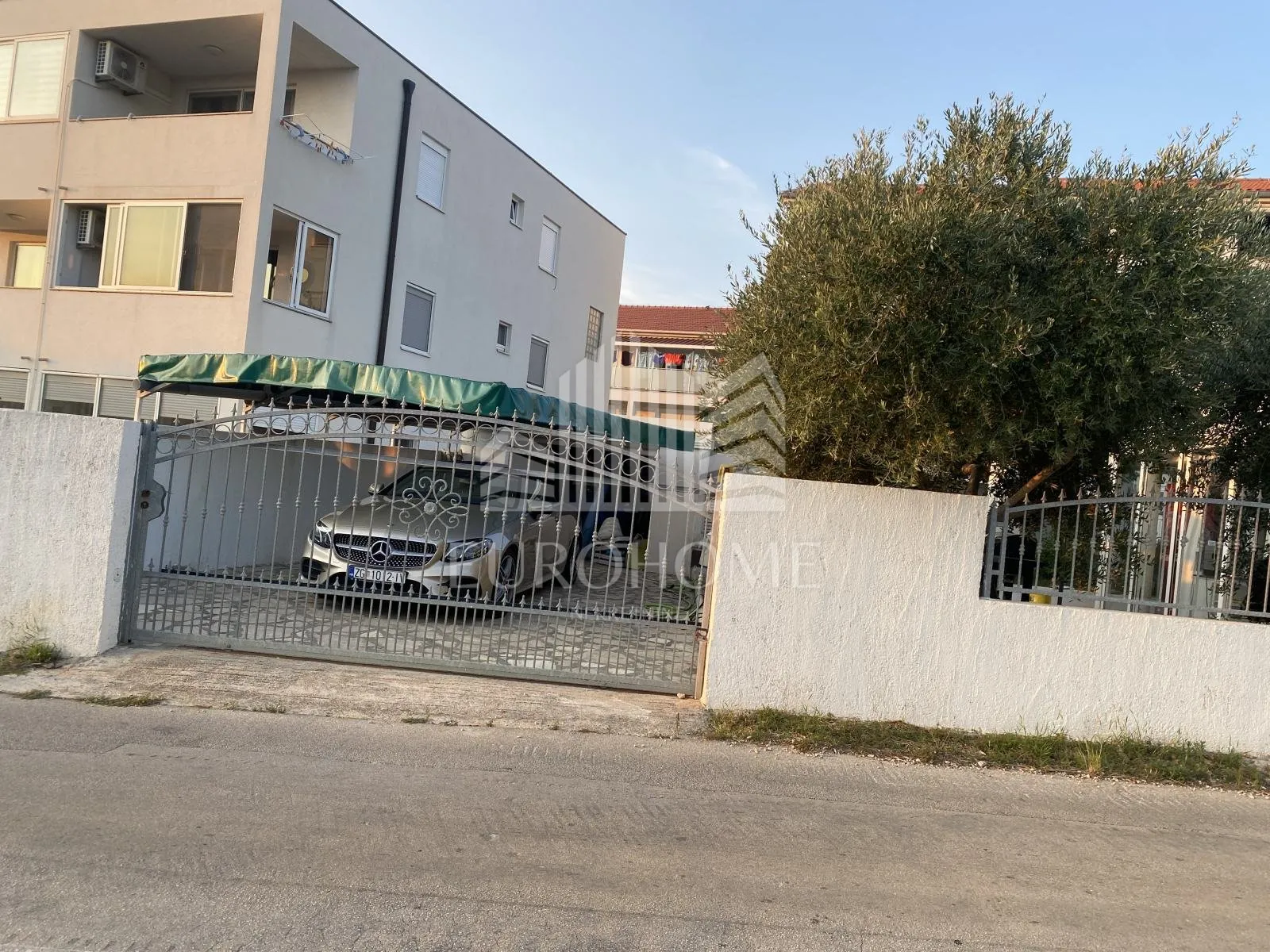 petrčane- šarmantan apartman, vrt, 119m2 - slika 16