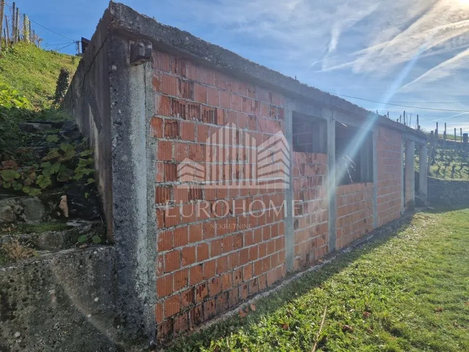 zemljište s započetom gradnjom,70 000€,200m2-350€/m2 - slika 10