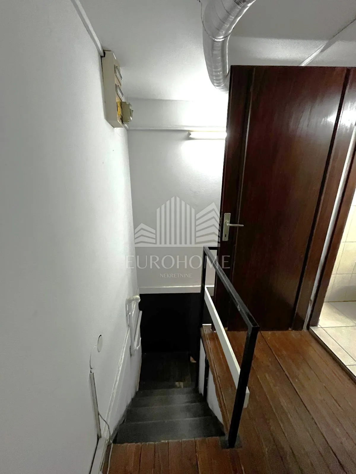 poslovni prostor u centru sa parkingom - vlaška ulica - 25m2 - slika 3
