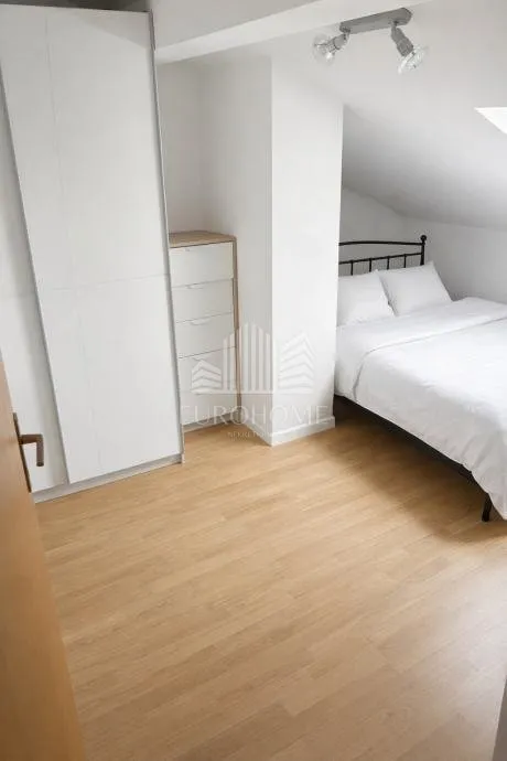 5s dvoetažni stan 122m2, garaža, trešnjevka sjever - slika 12