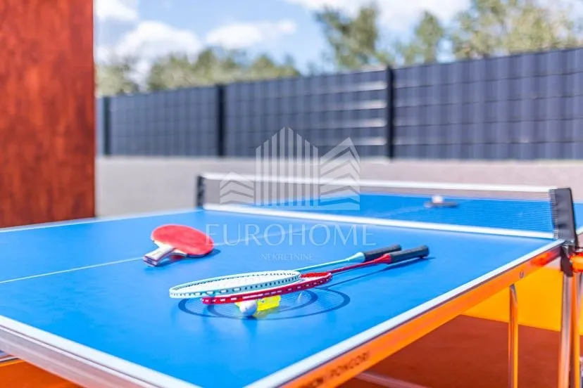 split- villa in kaštel stari for rent 1.10.2026-1.5.2027 - slika 11
