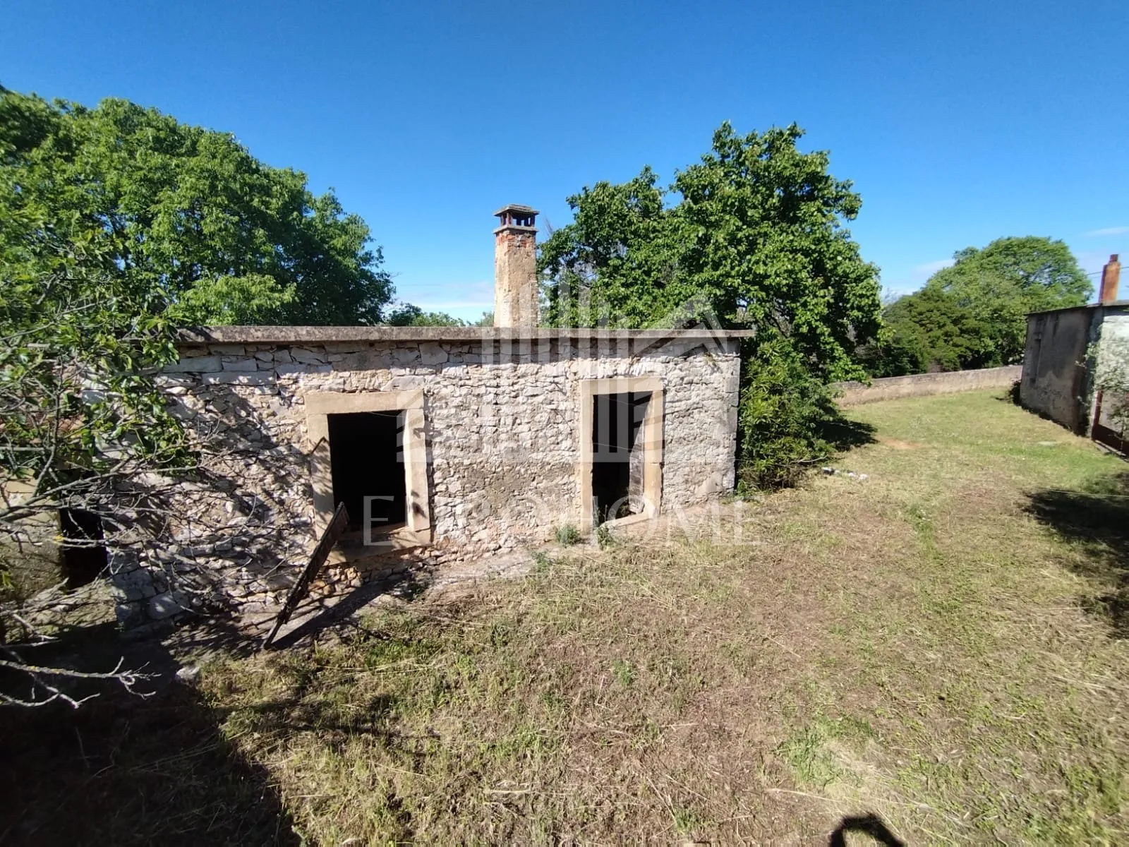 sukošan-debeljak seosko imanje na 1260m2 građevinskog terena - slika 13