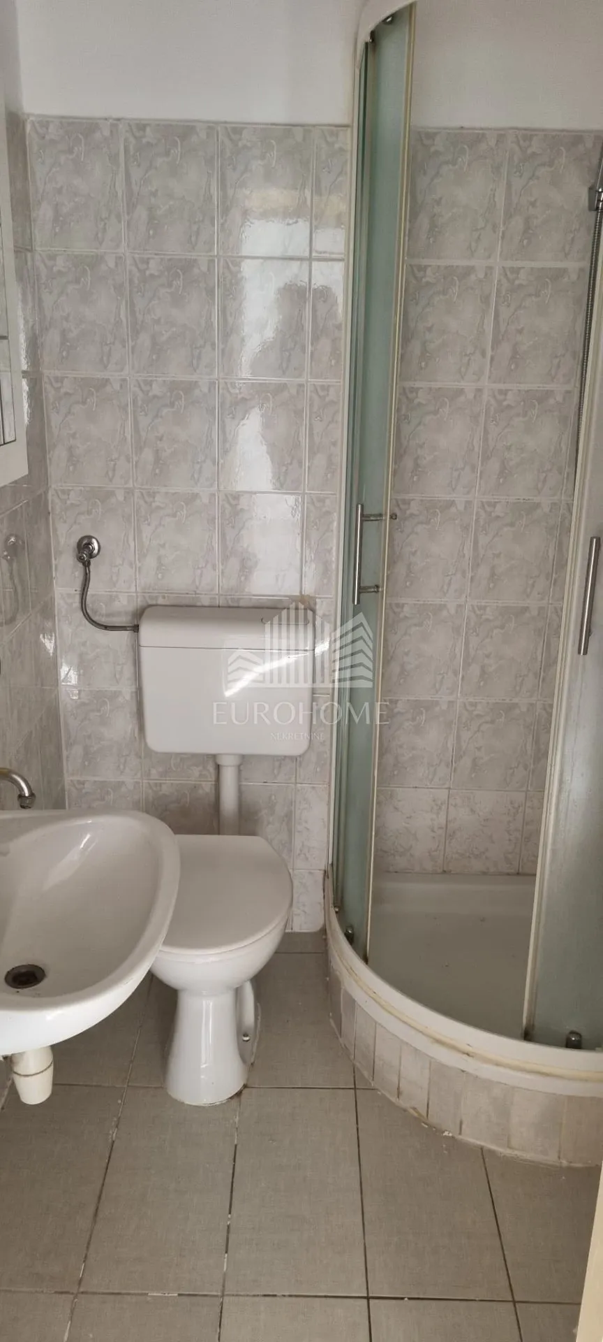 murter, vrhunska investicija, dvosoban stan na top lokaciji, 55m2 - slika 9
