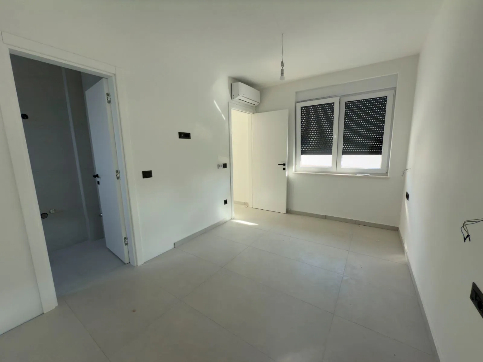 PETRČANE, Punta Radman, Trosoban stan 100 m od mora, - Petrčane, Zadar