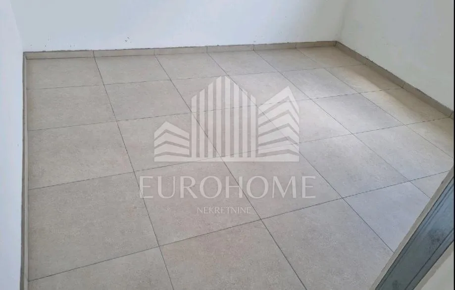 otok pag, grad pag, kuća s 4 odvojena apartmana - slika 7