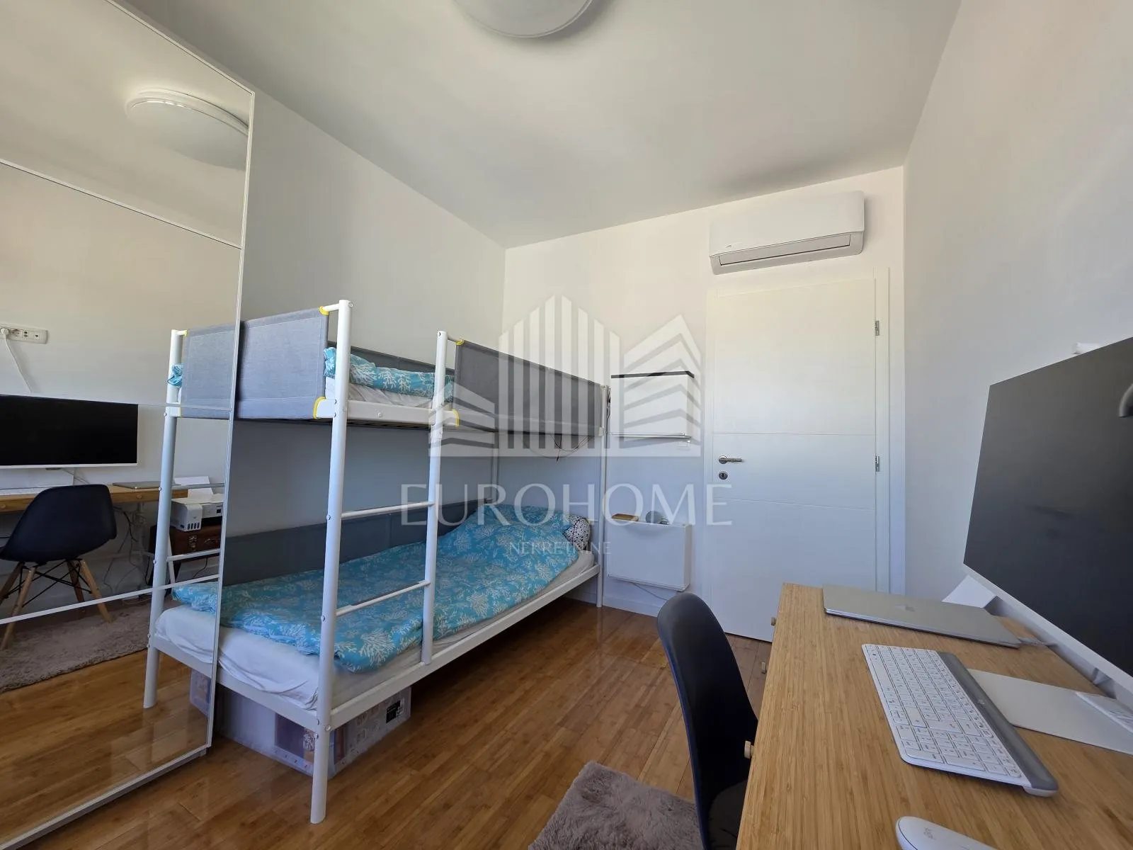 novalja |potpuno namješten stan, 2 spavaće sobe | 300 m od mora, 68m2 - slika 15