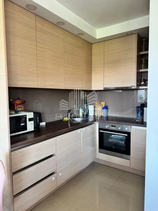 stan 68m², jarun, pogled na park - slika 3