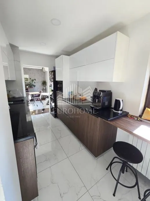 osijek, donji grad - četverosoban stan, 95 m², potpuno namješten i opremljen - slika 5