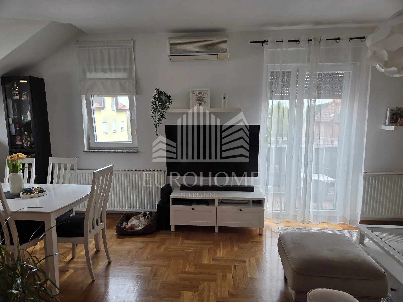trosoban stan u brestju – 59 m², potpuno namješten - slika 5