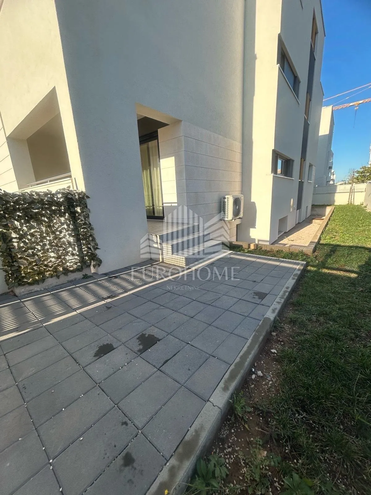 borik, vitrenjak- namješten dvosoban stan u prizemlju, 84m2 - slika 8