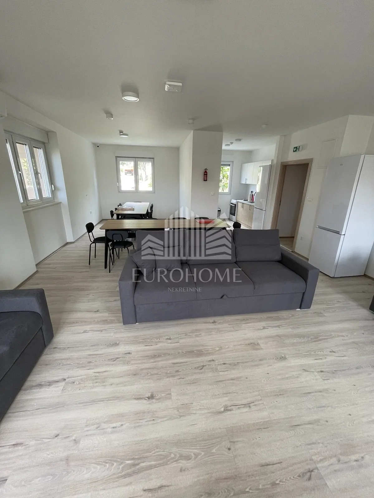 kastel gomilica, novi hostel, 7 soba smjestaj za radnike, 350m2 - slika 20