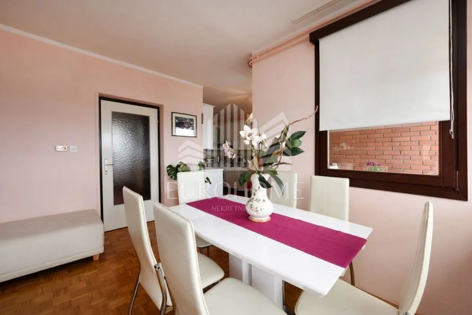 brodarica, posebna prilika- atraktivan četverosobni stan,111 m2,panoramski pogled!! - slika 4