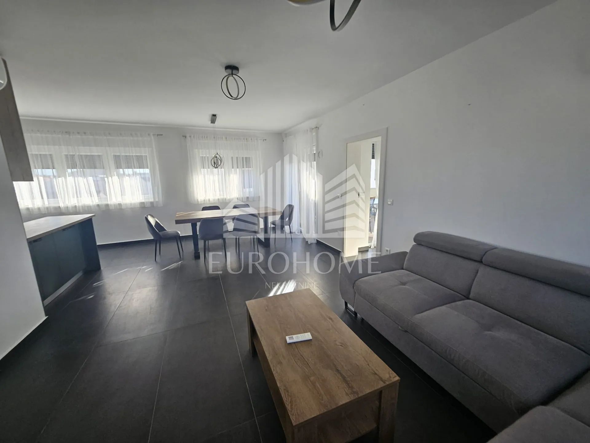 zadar-petrići, nov penthouese sa krovnom trasom i bazenom, potpuno namješten,146m2 - slika 14