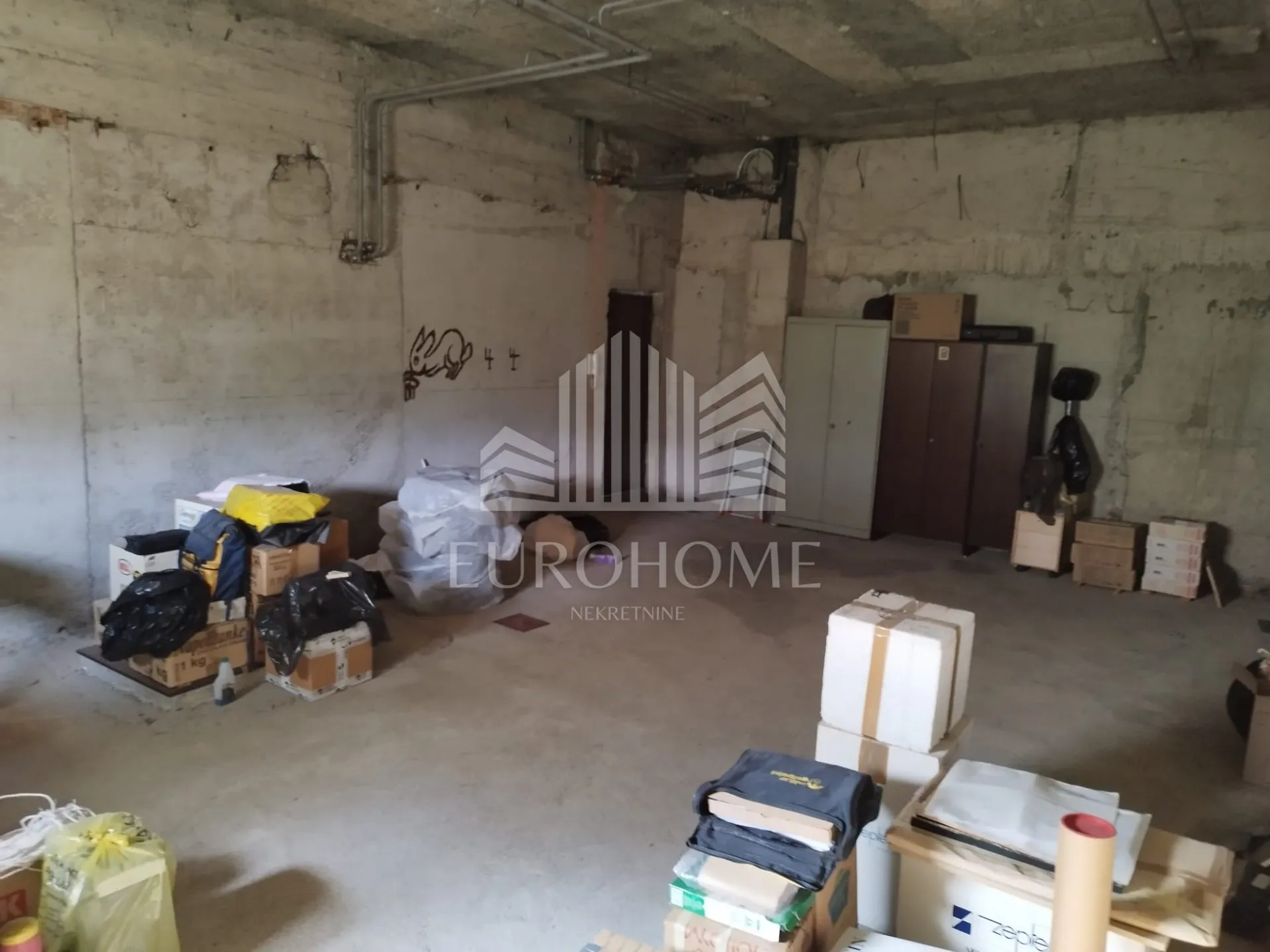 poslovni prostor roh-bau 53,40 m2,1300€/m2 malešnica - slika 5