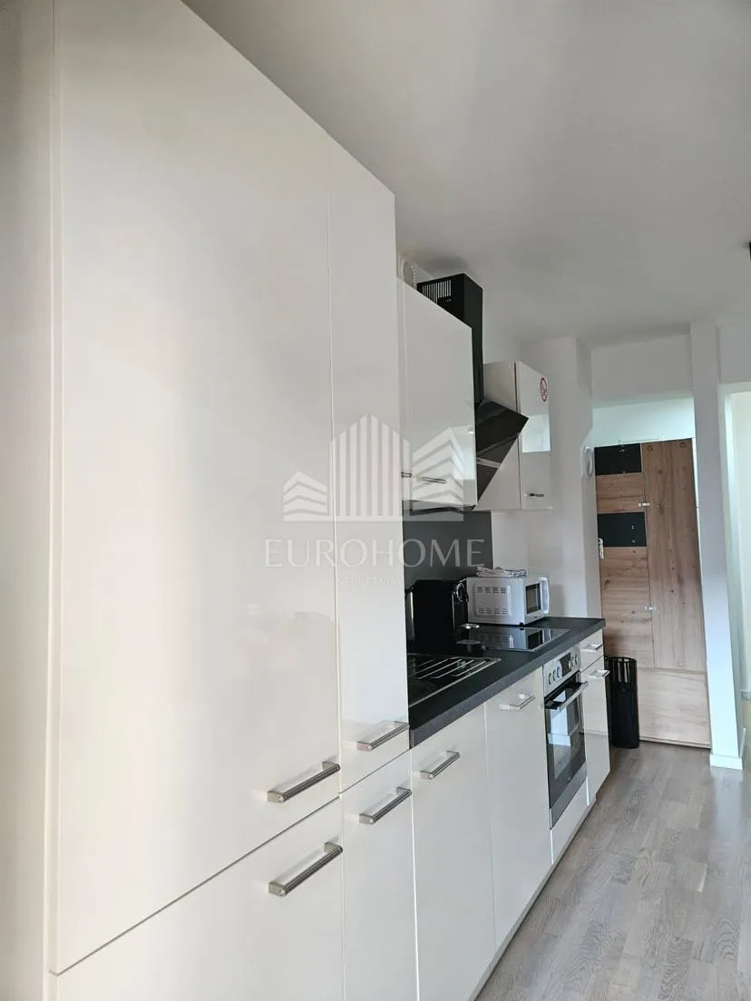 zadar- dugoročan najam dvosobnog stana, petrići, 70m2 - slika 15