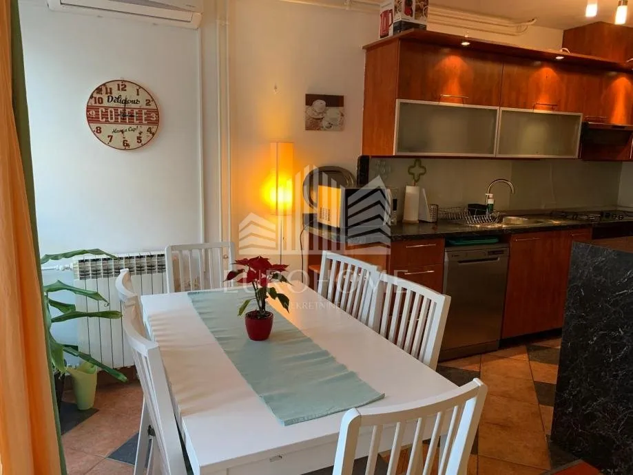 zagreb dugave trosoban stan 70,93 m² - slika 3