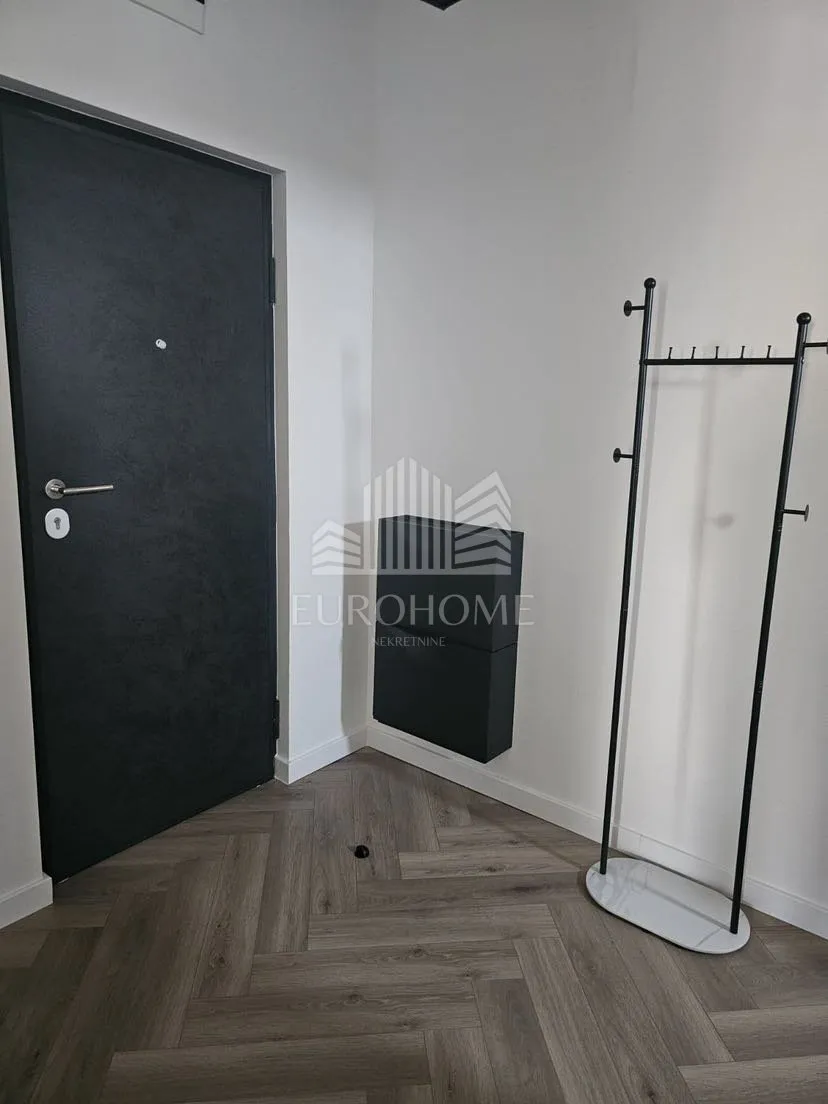 osijek, moderna novogradnja, jednosoban stan - slika 9