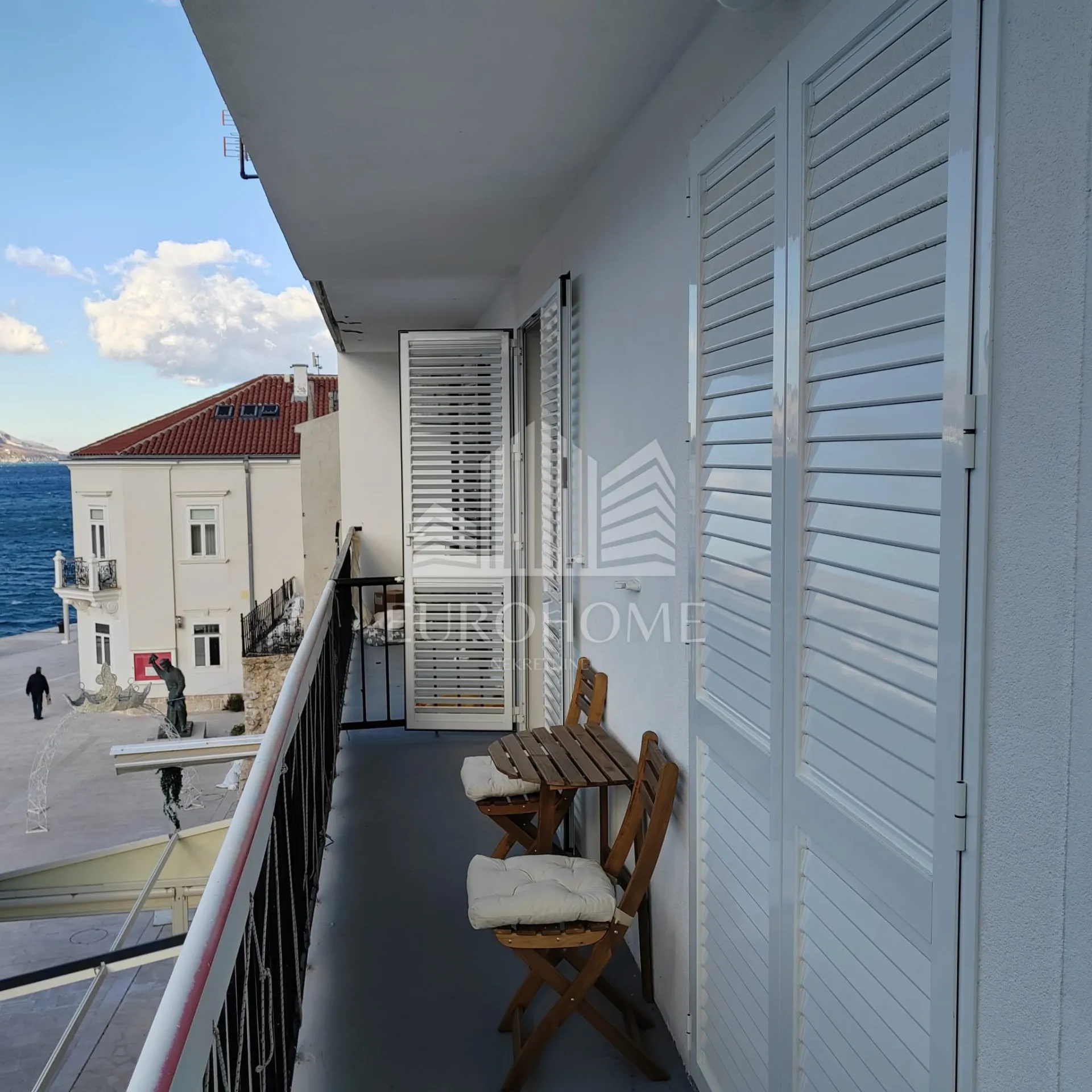 apartman prvi red do mora, pag - slika 2