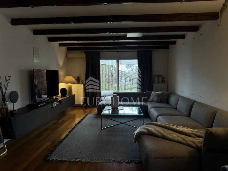 2350€/m2 Potpuno namješten stan na tri etaže 201m2 - Veliko Polje - - Veliko Polje, Zagreb