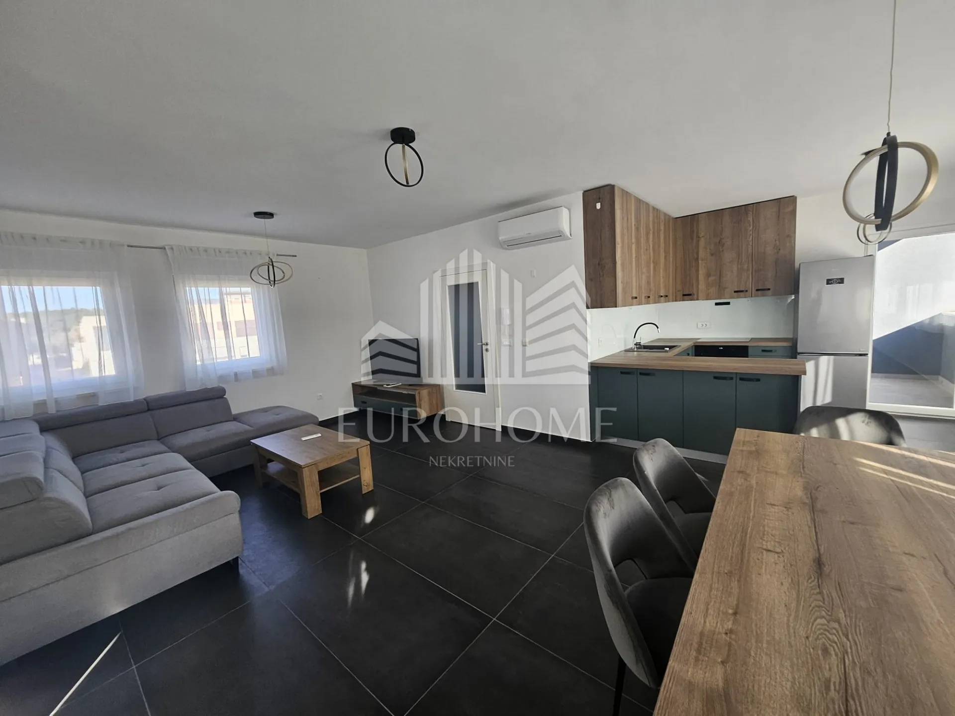zadar-petrići, nov penthouese sa krovnom trasom i bazenom, potpuno namješten,146m2 - slika 16