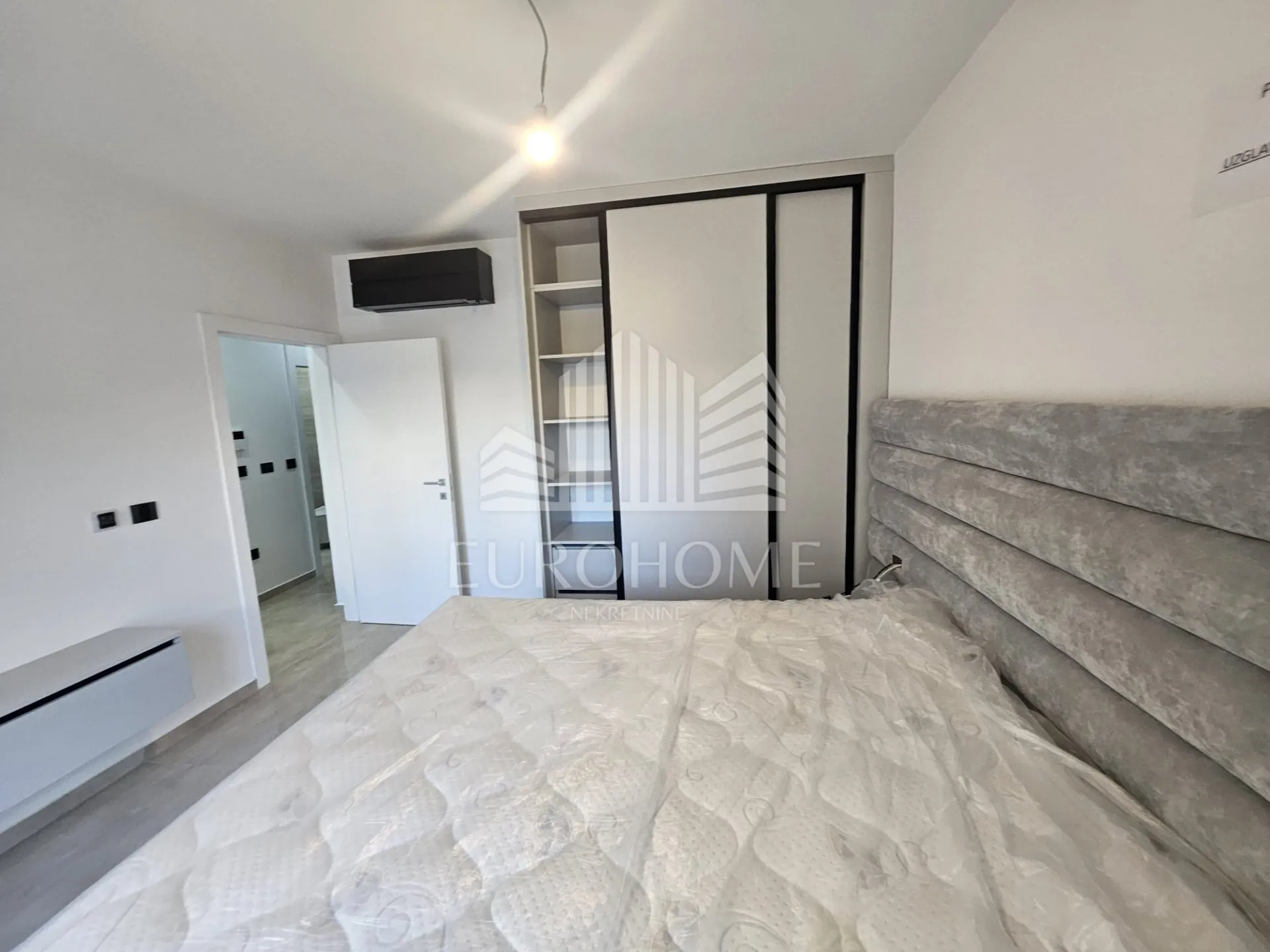 diklo,prizemlje s vrtom, 75m od mora, potpuno namješten,odmah useljiv - slika 15
