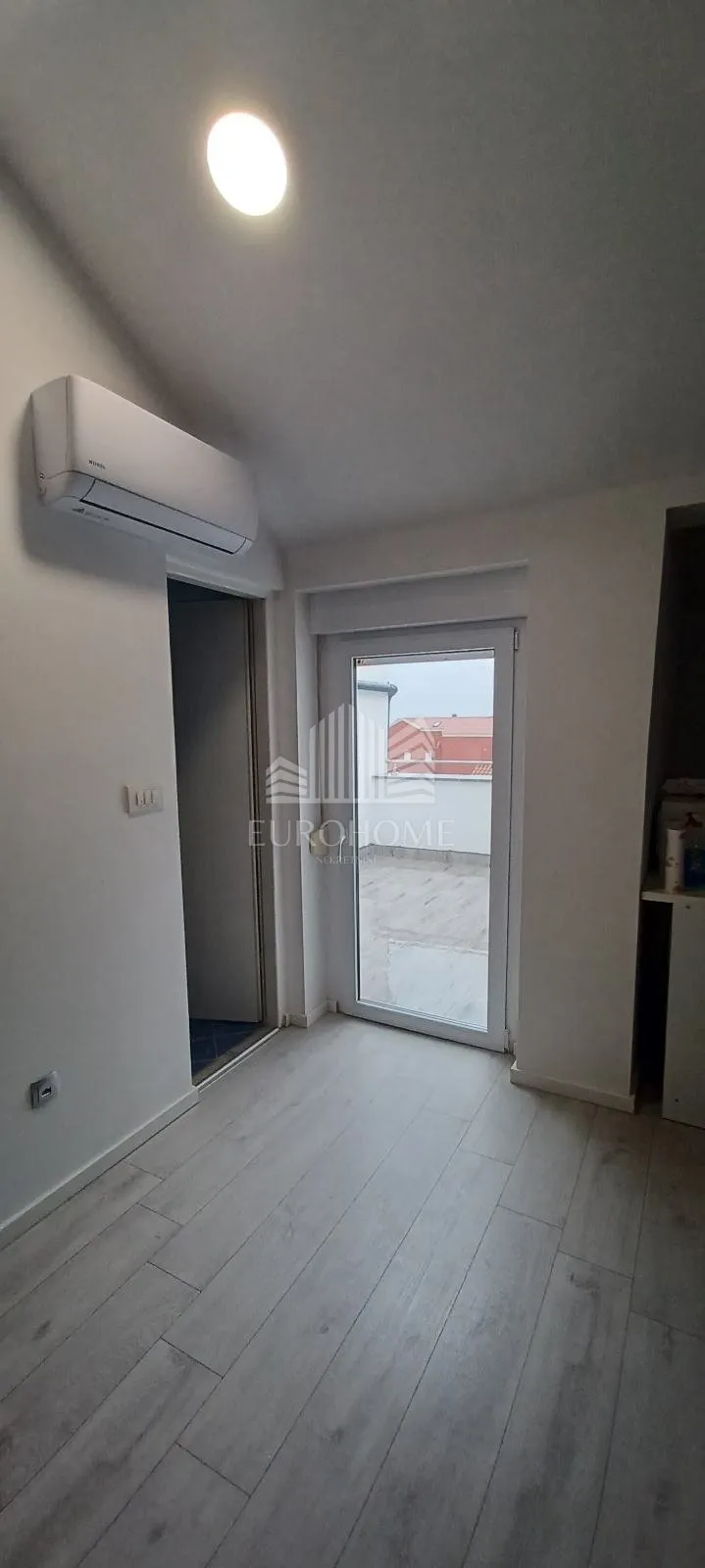pag, povljana, stan: 71.00 m2, 400m od mora - slika 11