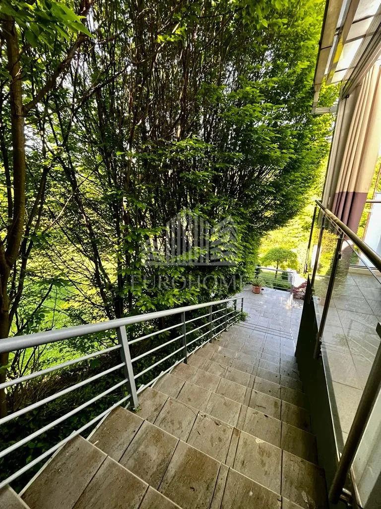 pantovčak, vila sa bazenom, 430m2 - slika 27
