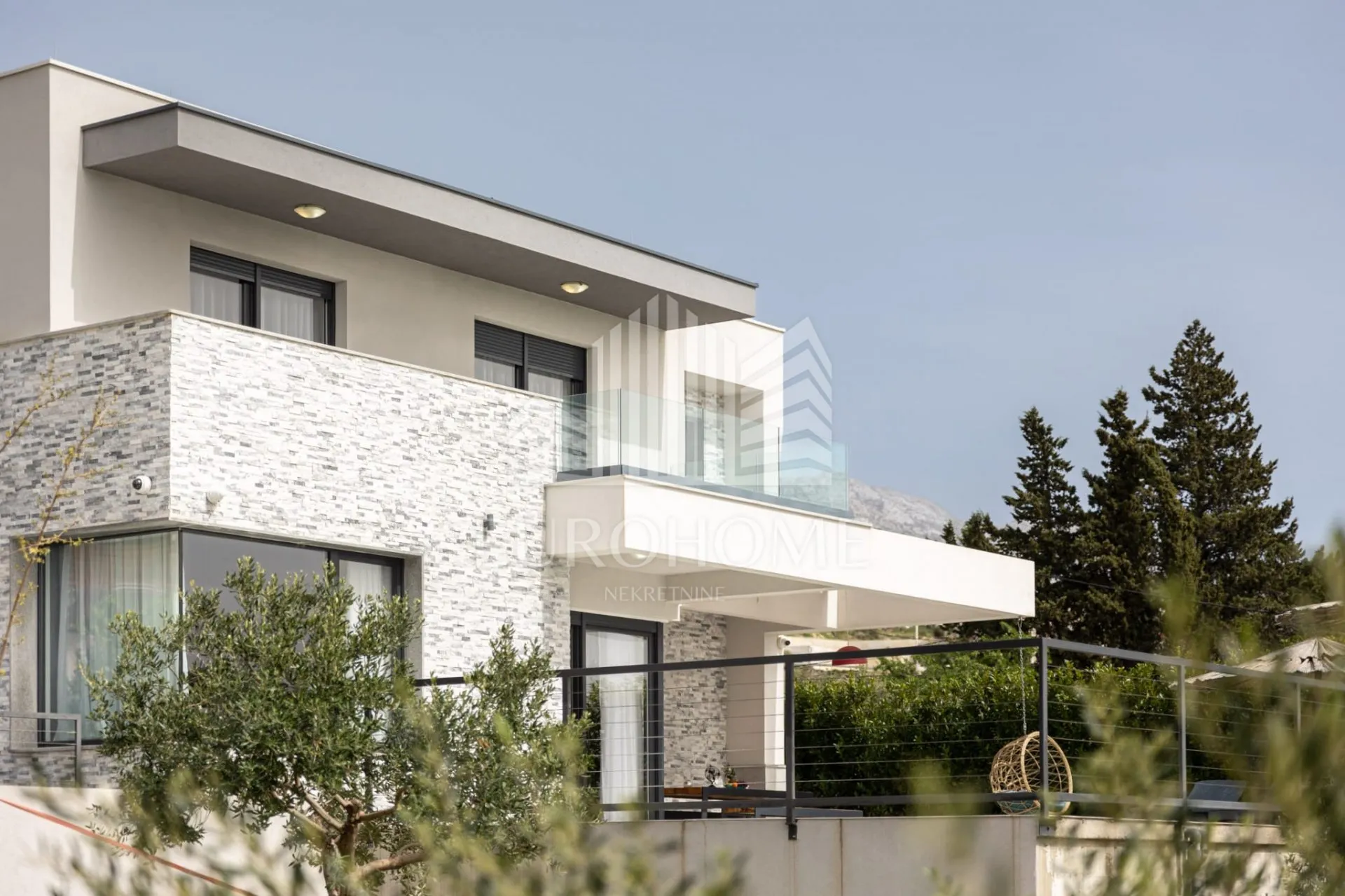 split, impresivna villa, 4 spavaće sobe, 195m2 - slika 37