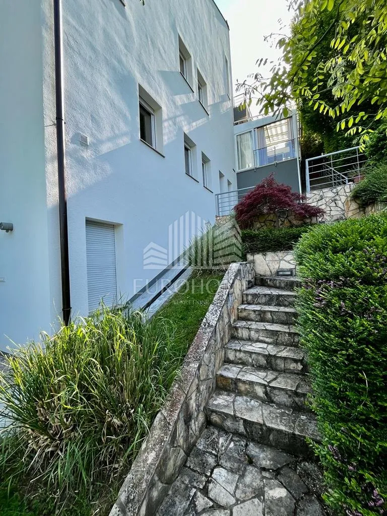 pantovčak, vila sa bazenom, 430m2 - slika 28
