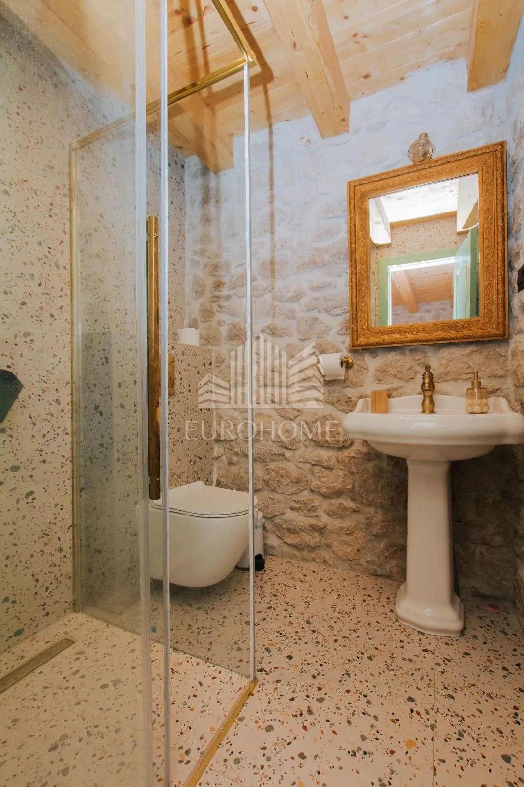 trogir, plano, autohtona dalmatinska kuća za najam, 70m2 - slika 19