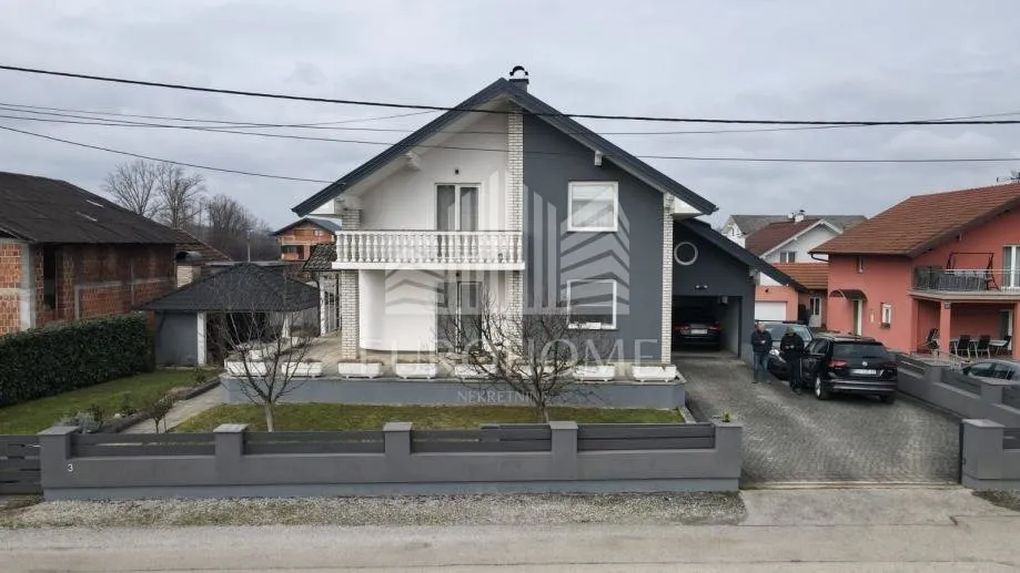 Kuća 320m2, 2 stana+garaža+zemljište za OPG u Lukarišću - Lukarišće, Dugo Selo