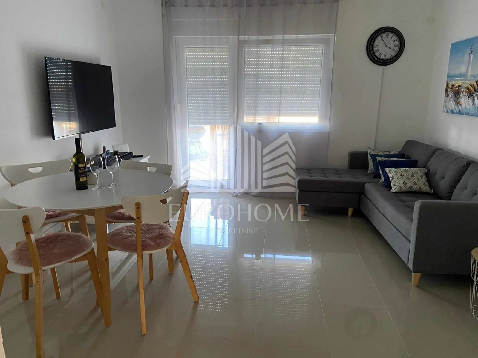 tkon,dvosoban apartman 66m2+pm, 100 m od mora,pogled - slika 4