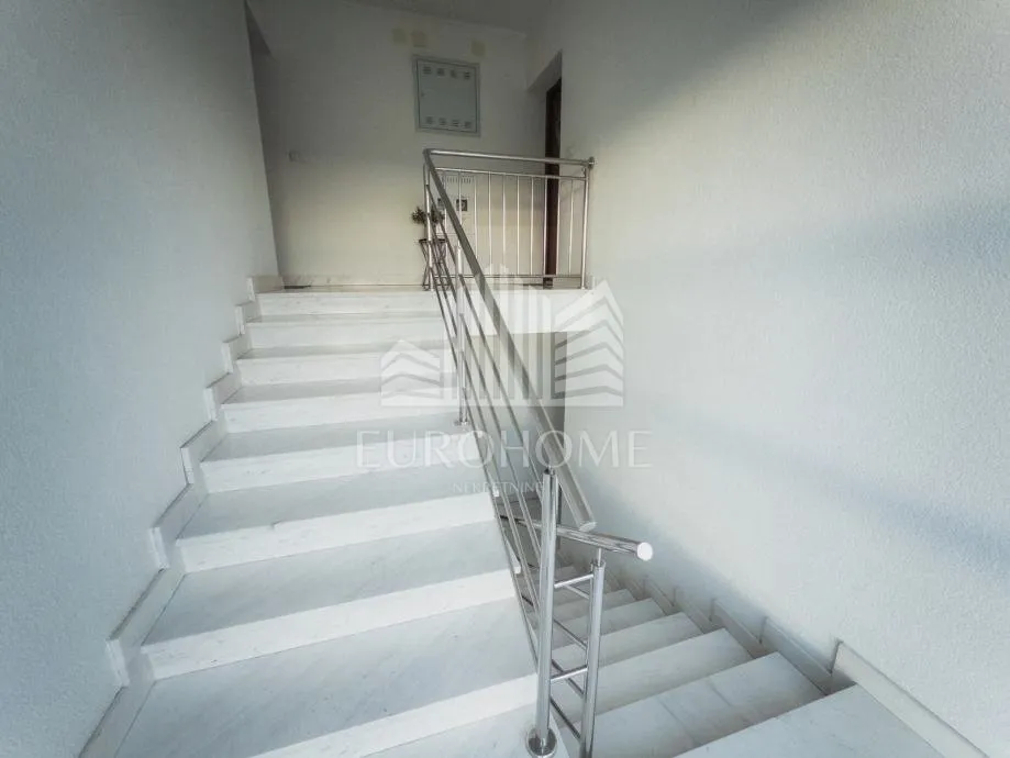 4-sobni stan 94,66 m2+parking, dugo selo - slika 16