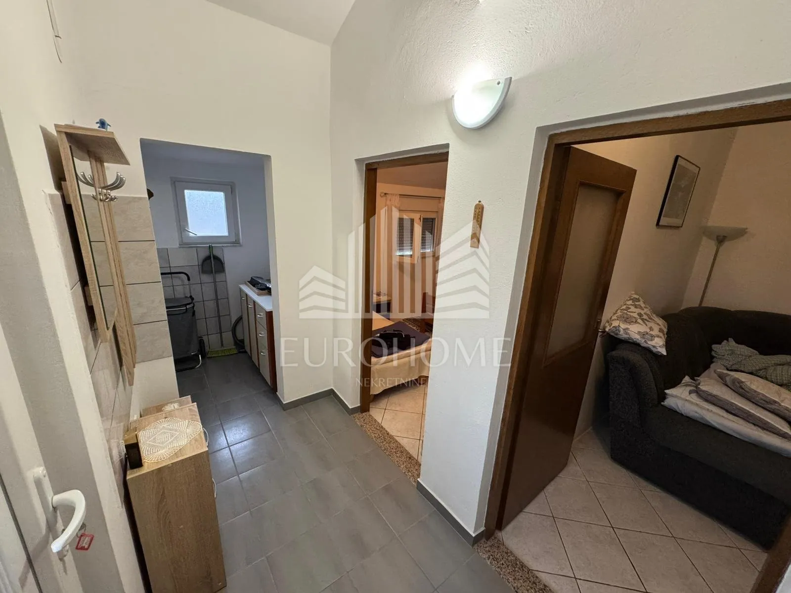 vir, oaza mira prvi red do mora, kuća sa dva apartmana - slika 11