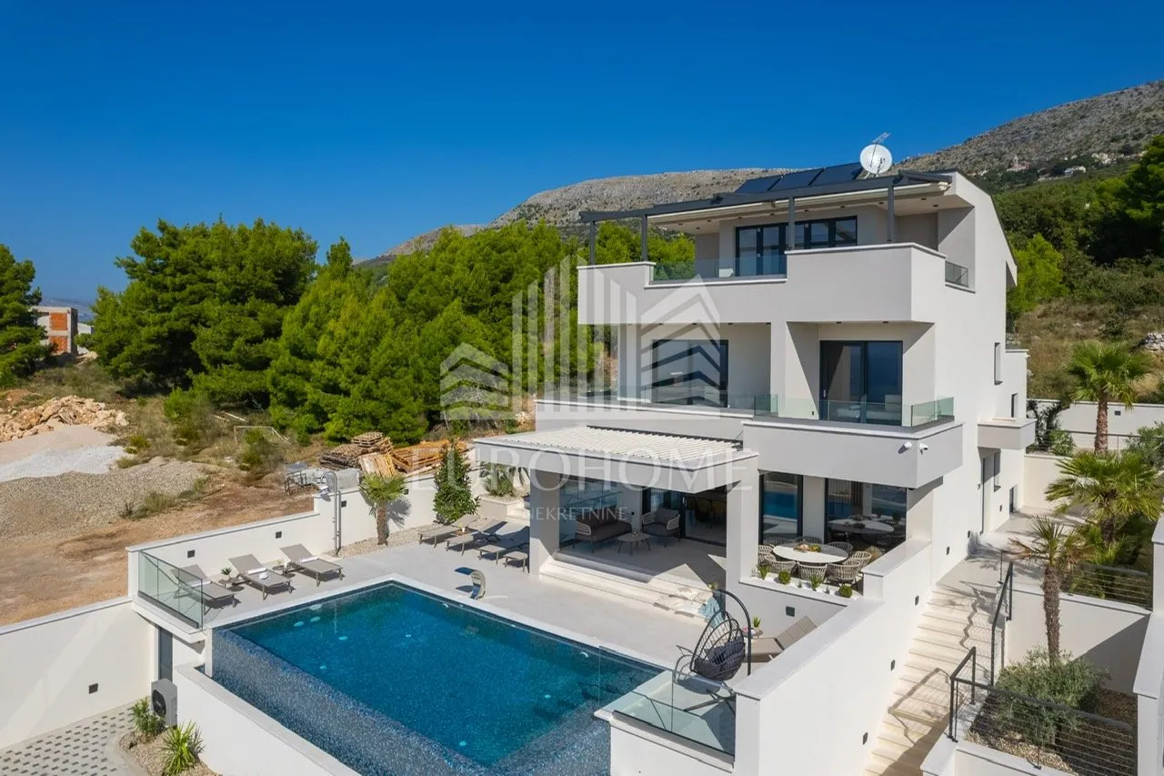 split, podstrana, luksuzna villa rossa, 618m2 - slika 15