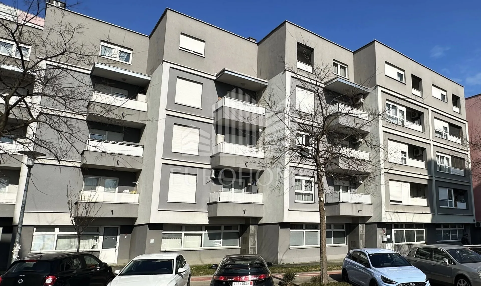 sniženo!!atraktivan poslovni prostor 311,44 m2,jaruščica - slika 27
