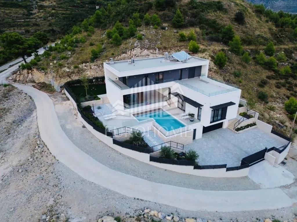 split, moderna villa, panoramski pogled, 223m2 - slika 5
