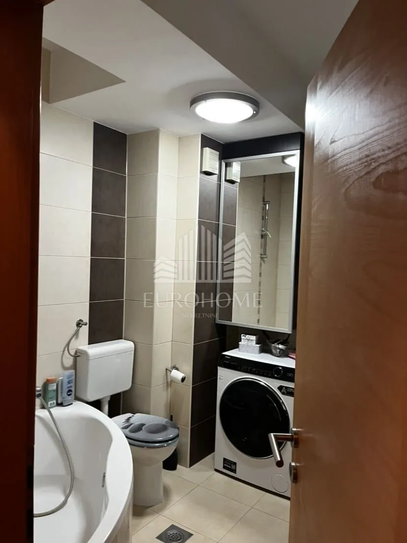 retfala, namješten trosoban stan, lift, garaža, 125m2 - slika 15