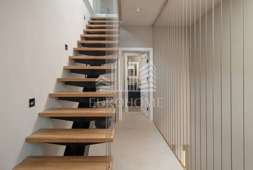 zadar, nin, villa prvi red do mora, 320m2 - slika 11