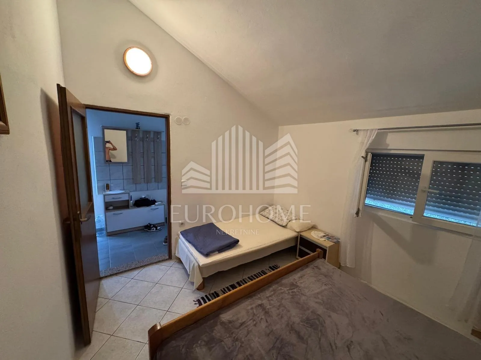vir, oaza mira prvi red do mora, kuća sa dva apartmana - slika 13