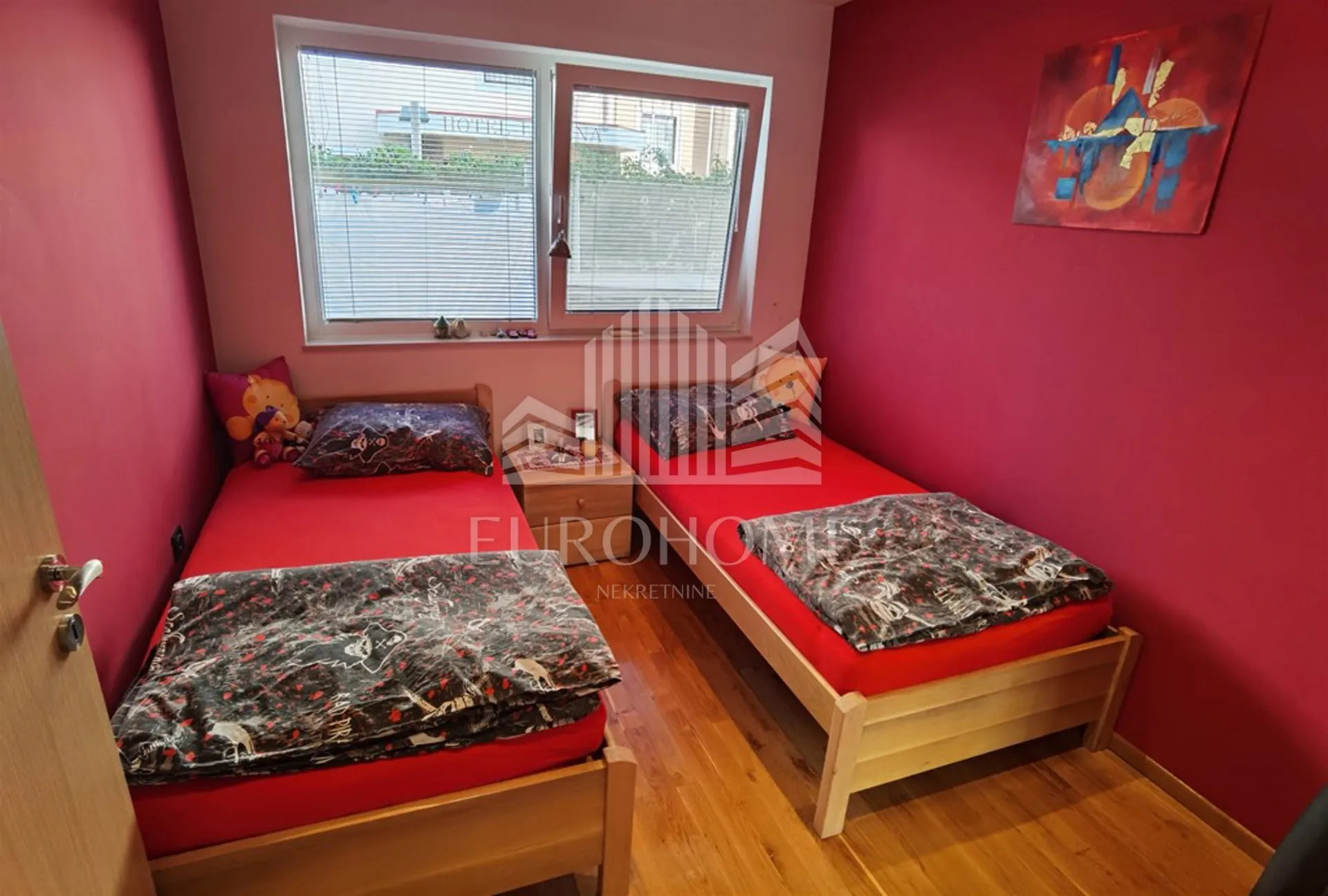 privlaka, apartman prvi red do mora, vrt, garaža 16m2 - slika 14