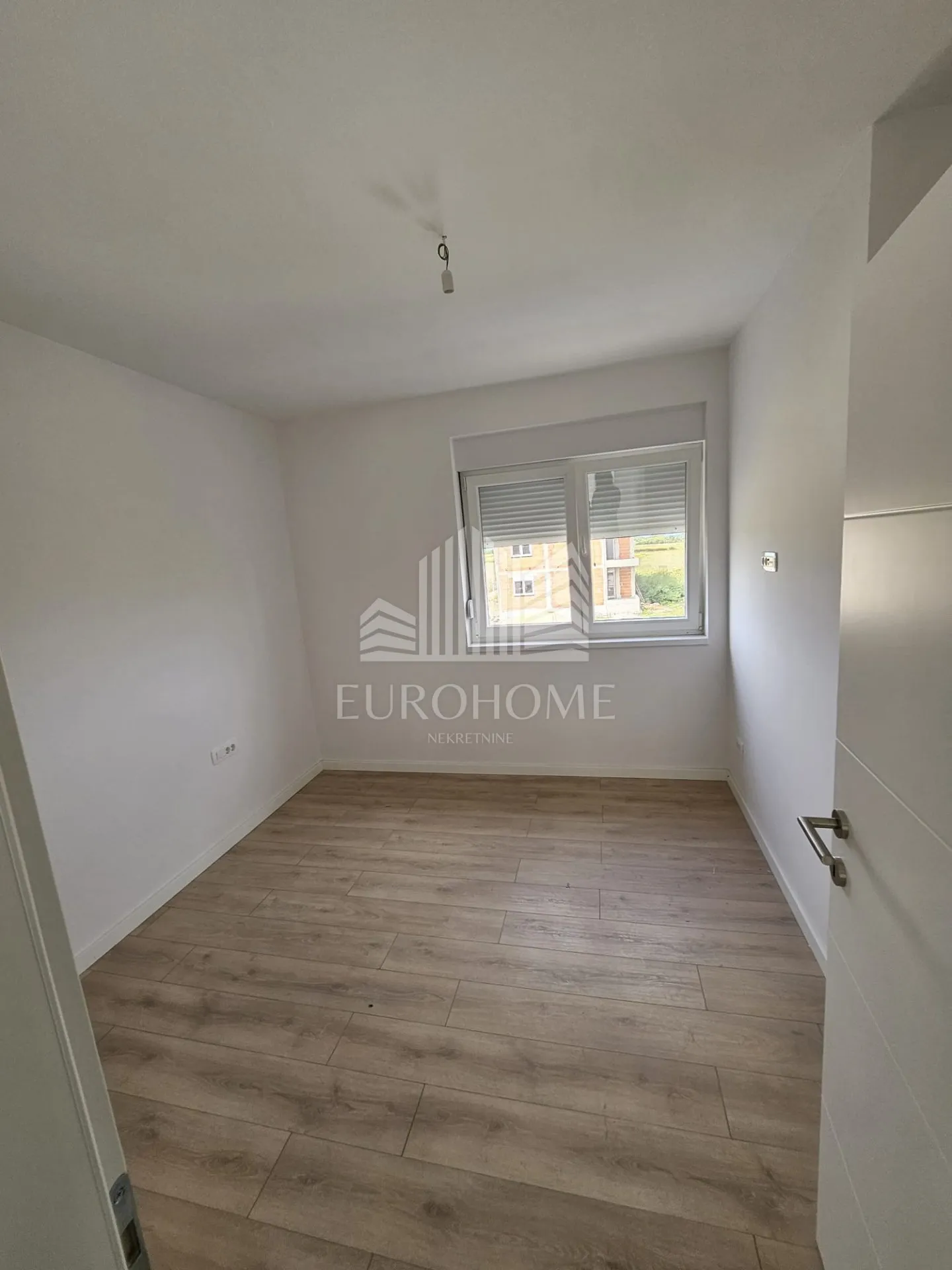 privlaka,sabunike,3s penthause +2pm,odmah useljivo - slika 9